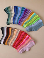 Colorful Mid-Calf Socks Set - 3