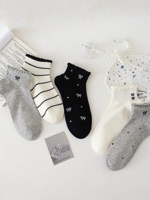 Cute Bow Pattern Crew Socks
