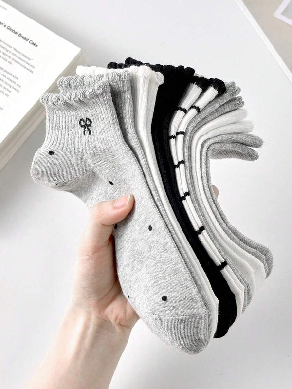 Cute Bow Pattern Crew Socks