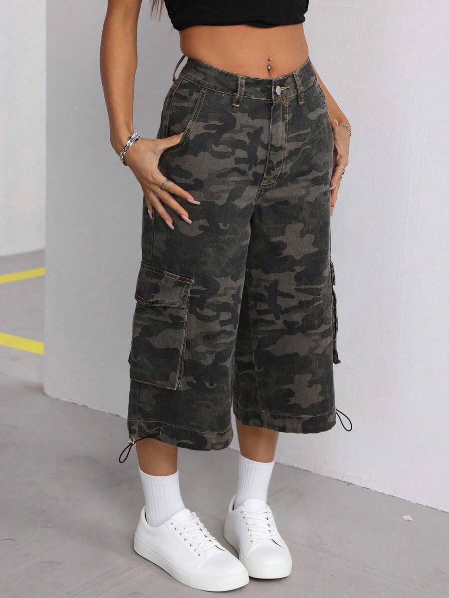 Camouflage Patterned Loose Denim Pants